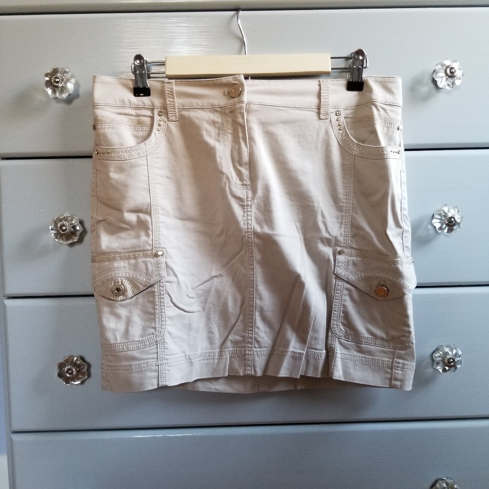 WHBM | Beige Cargo Skirt
